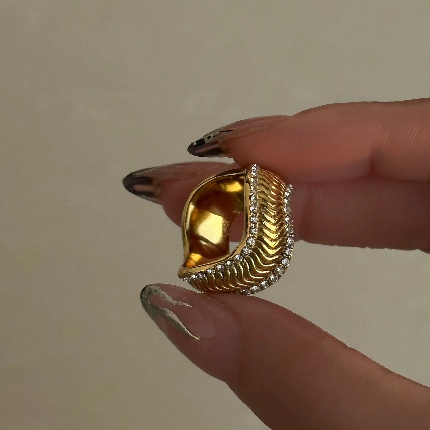 Vergoldeter Edelstahlring – Schlangenmotiv