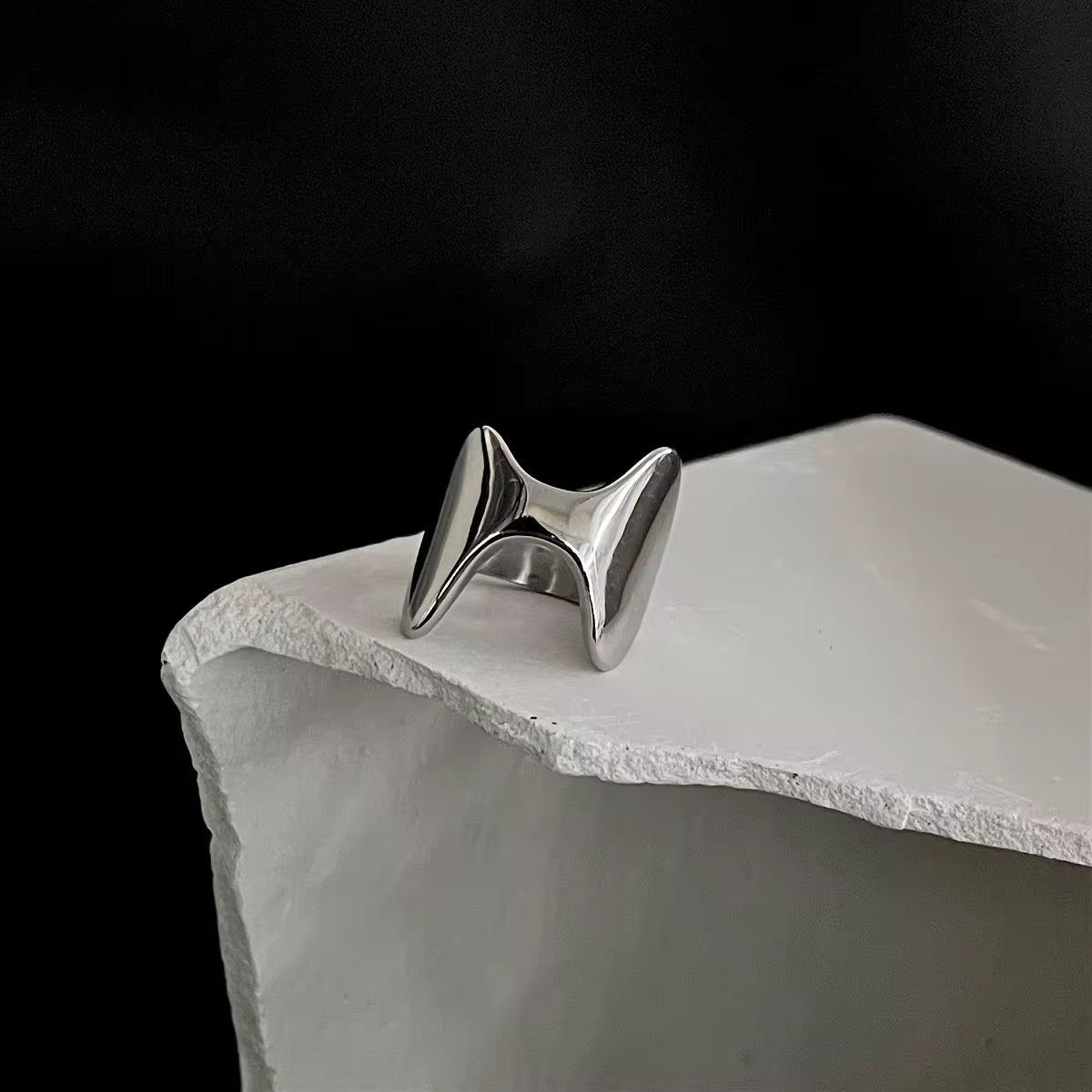 Silver Plated Stainless Steel Unisex Ring - Hydro