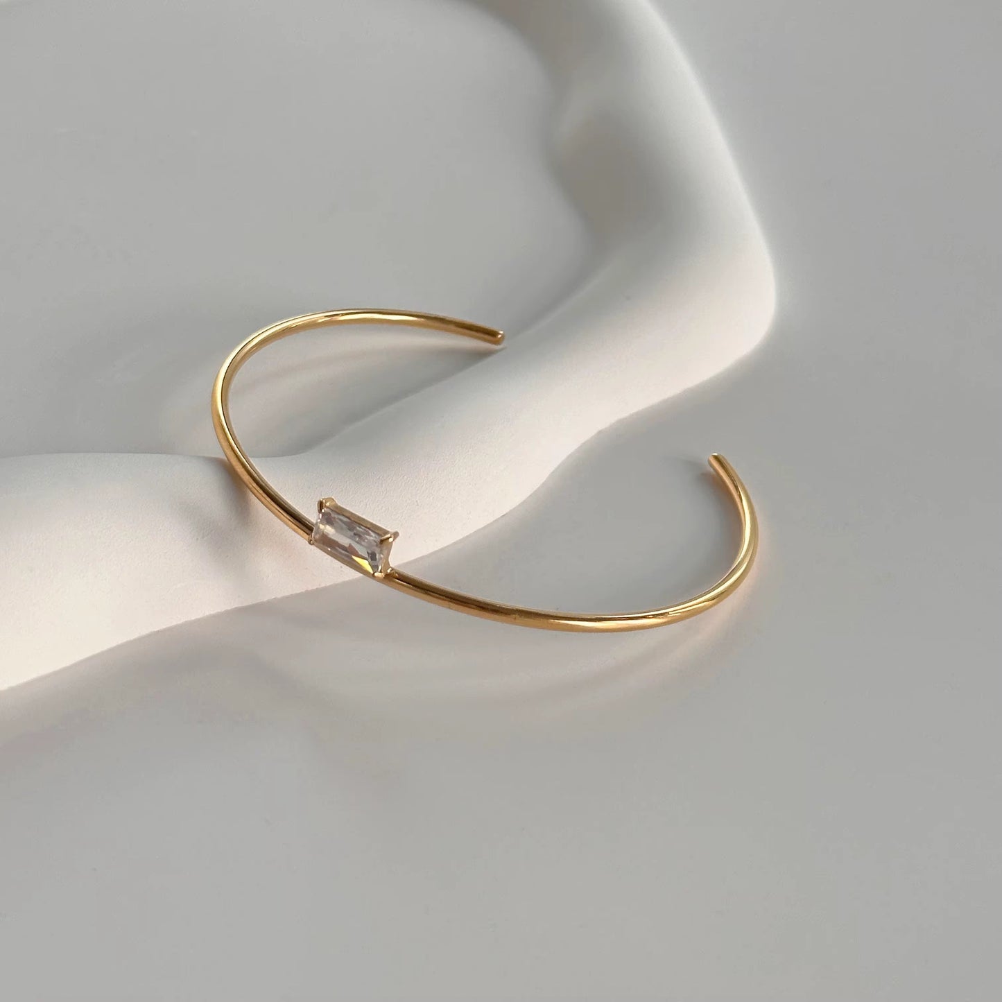 Armband aus vergoldetem Edelstahl – Glanz